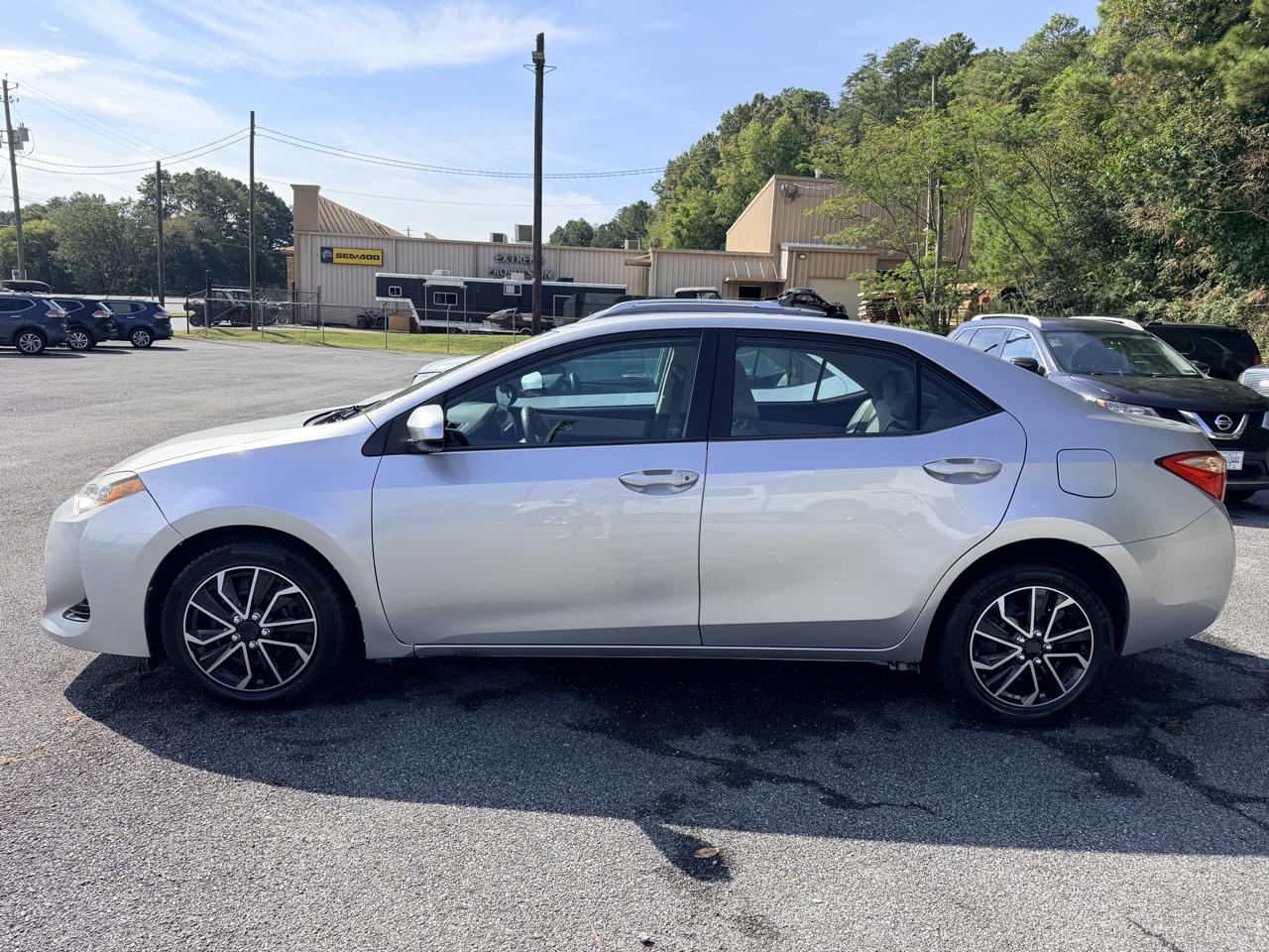Toyota Corolla  2018