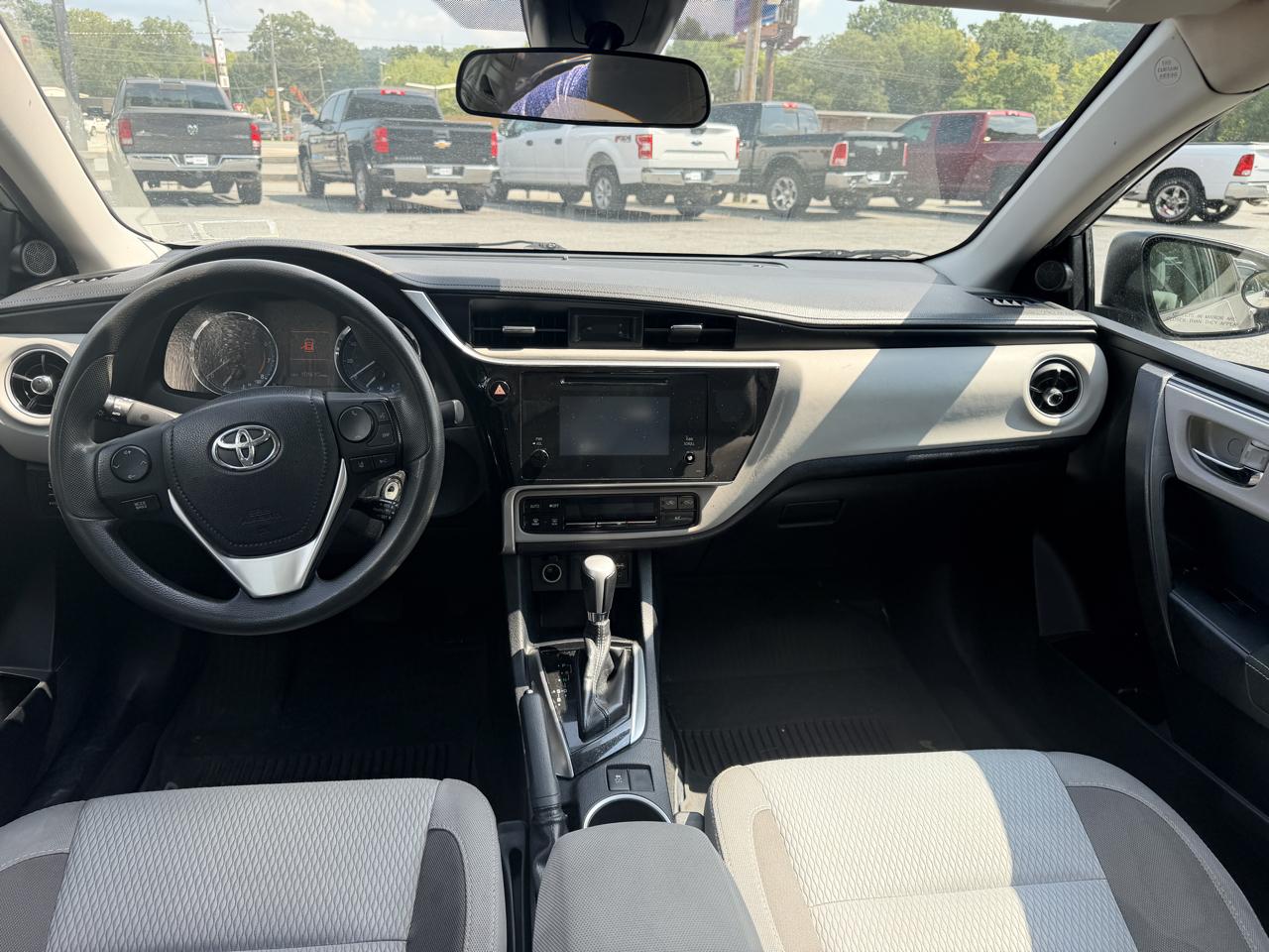 Toyota Corolla  2018