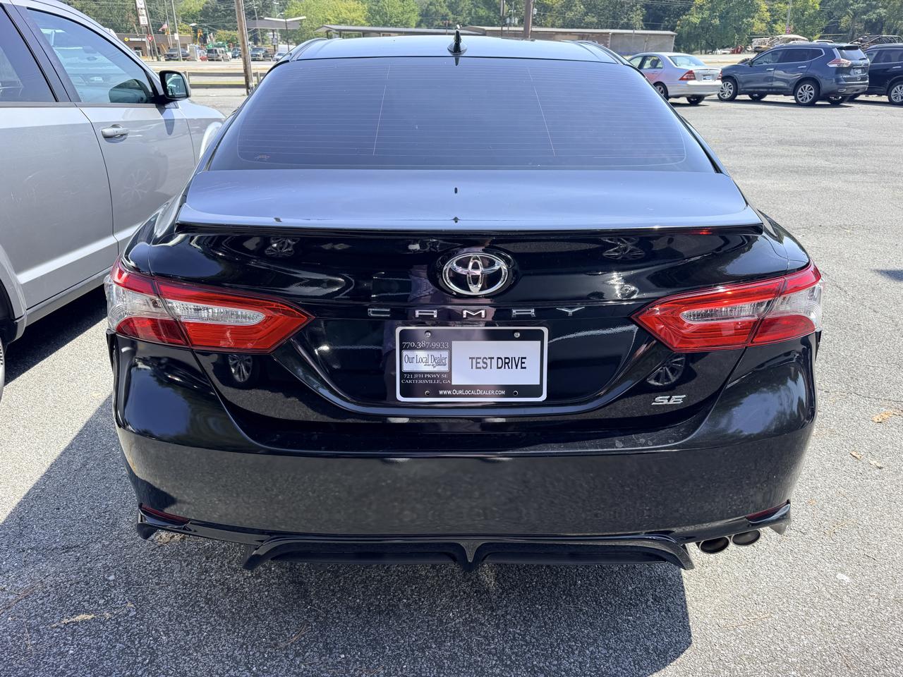 Toyota Camry  2019