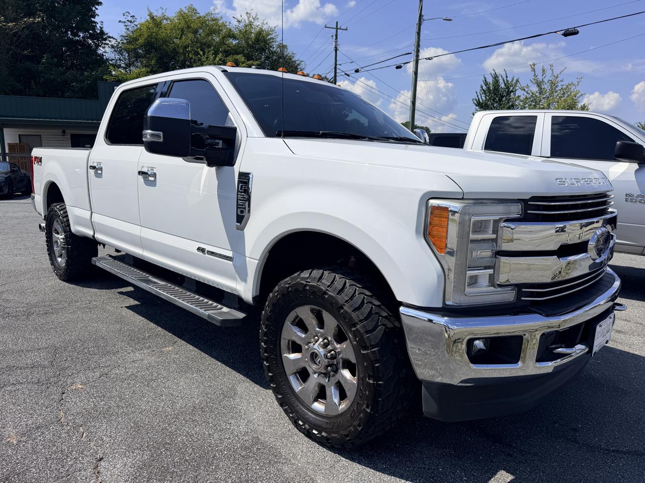 2017 Ford F-250 SD Lariat Crew Cab 4WD