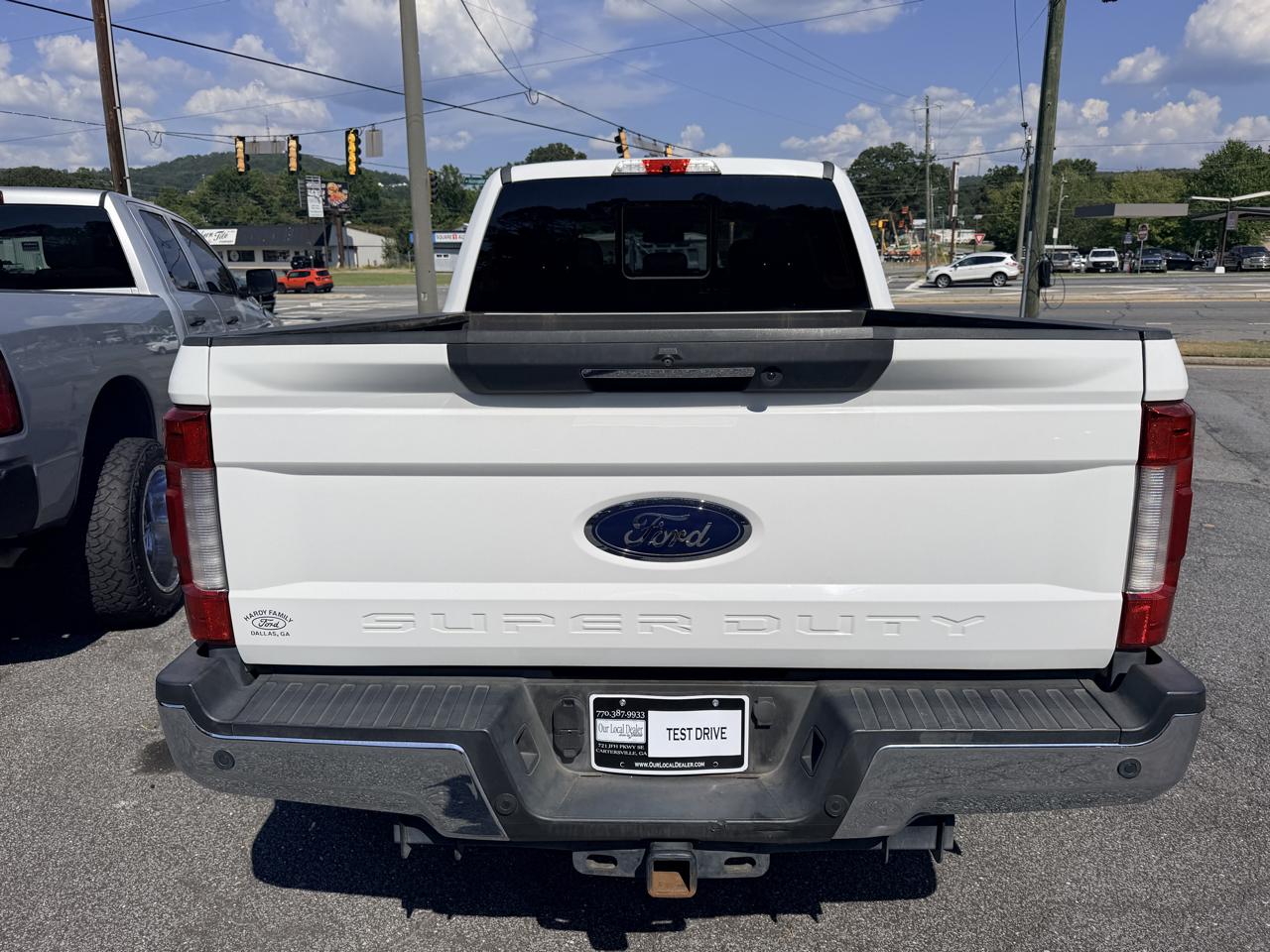 Ford F-250 SD Lariat Crew Cab 4WD 2017