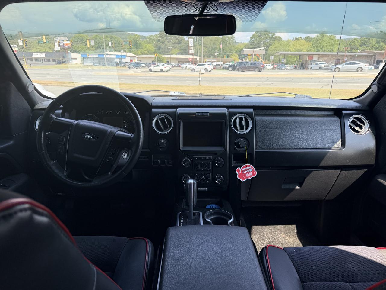 Ford F-150 photo 8