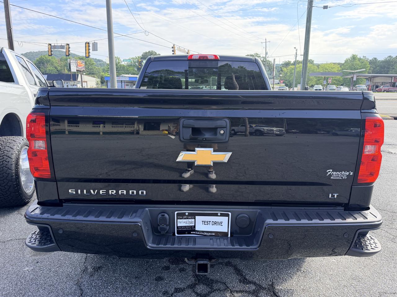 Chevrolet Silverado photo 6