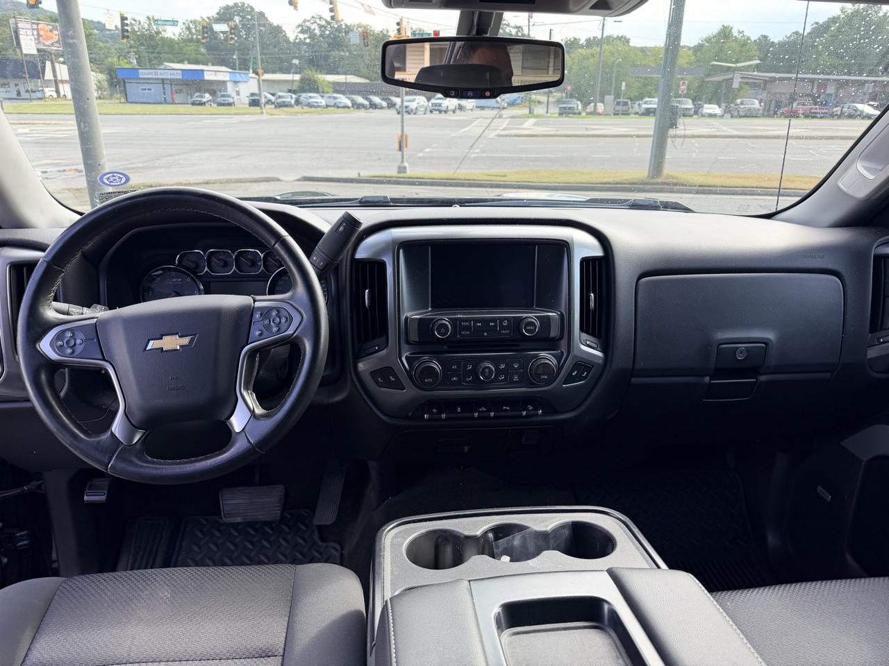 Chevrolet Silverado photo 7