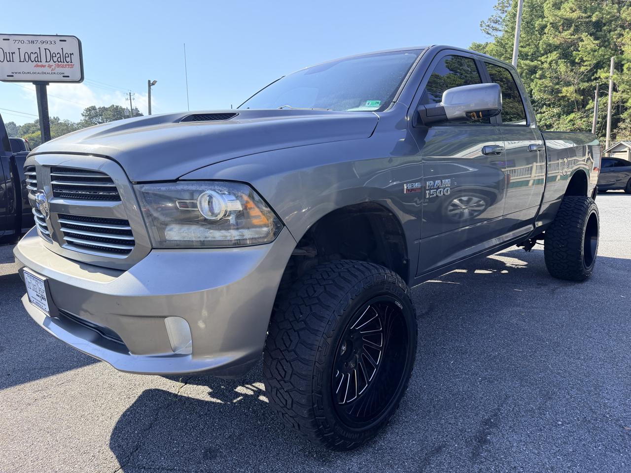 RAM 1500 Sport Quad Cab 4WD 2013