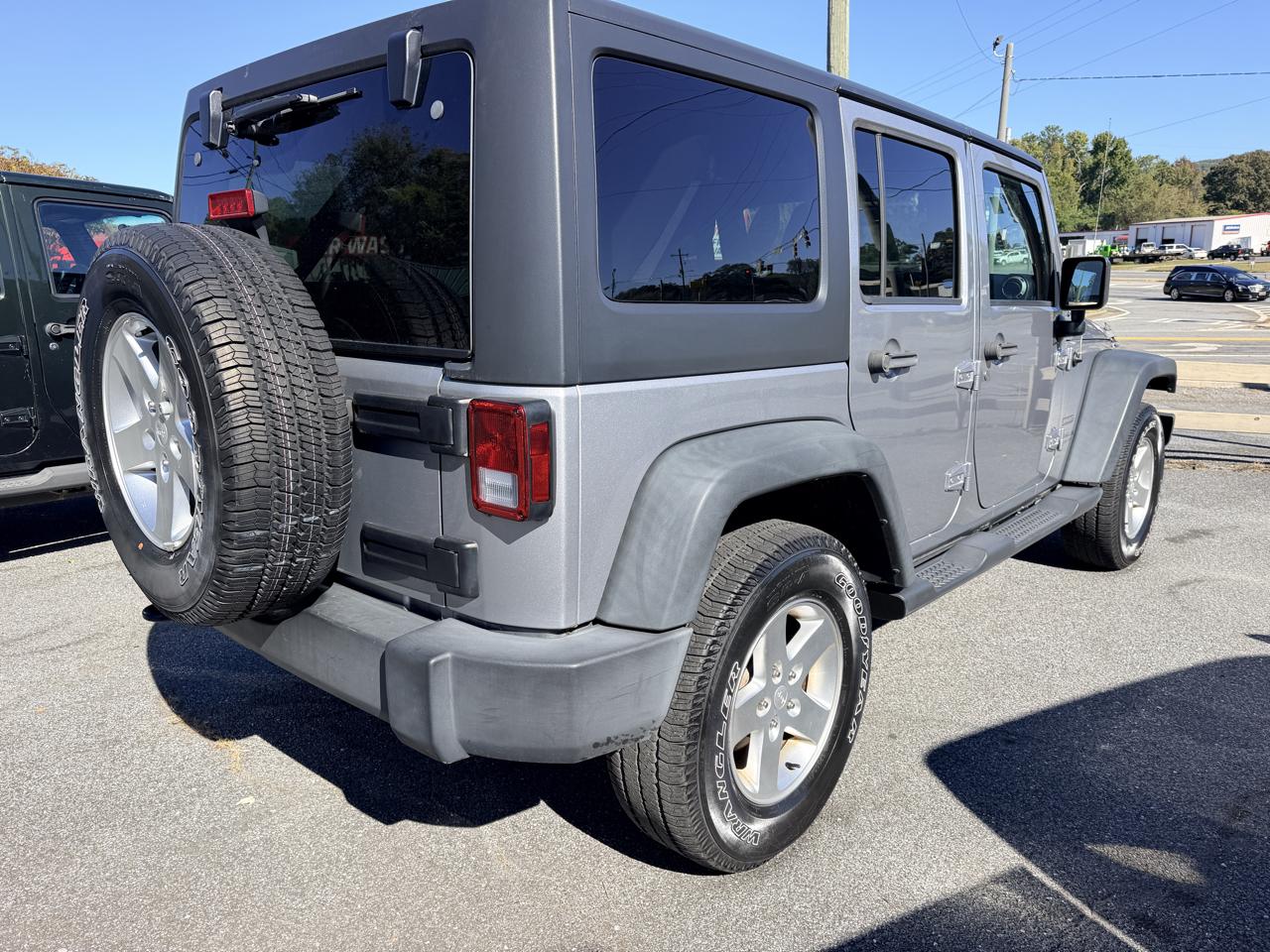 Jeep Wrangler Unlimited Sport 4WD 2016