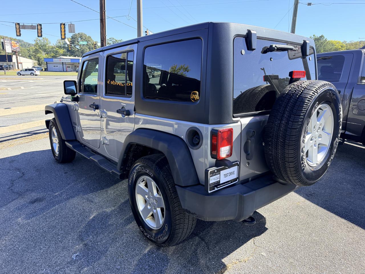 Jeep Wrangler Unlimited Sport 4WD 2016