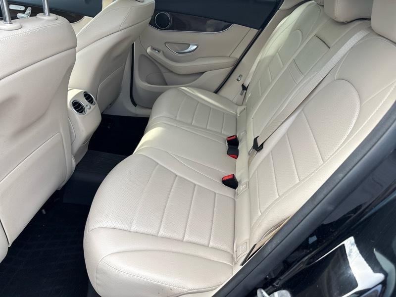 Mercedes-Benz GLC-Class GLC300 4MATIC 2018