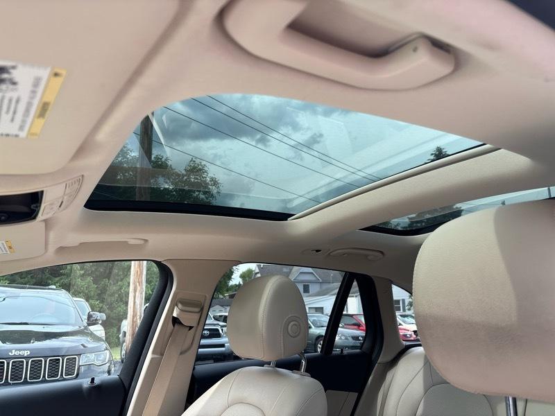 Mercedes-Benz GLC-Class GLC300 4MATIC 2018