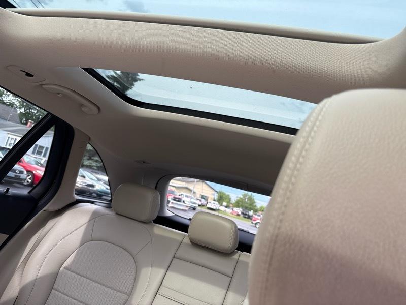 Mercedes-Benz GLC-Class GLC300 4MATIC 2018