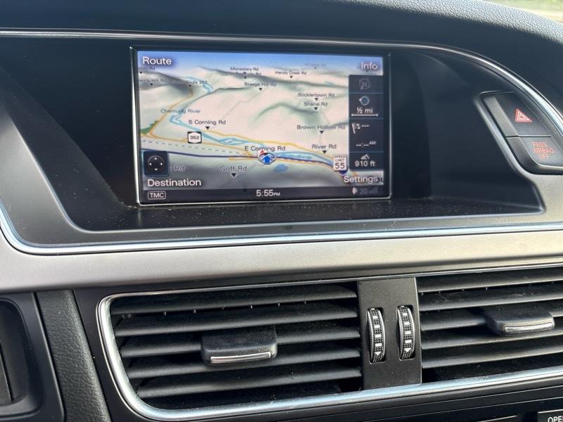 Audi A4 2.0T Sedan quattro Tiptronic 2014