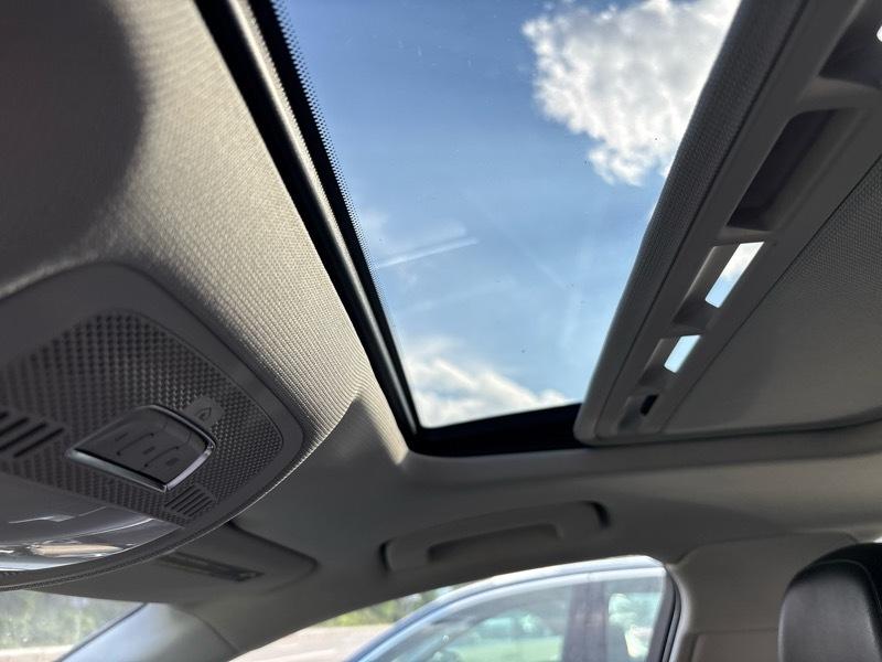 Audi A4 2.0T Sedan quattro Tiptronic 2014