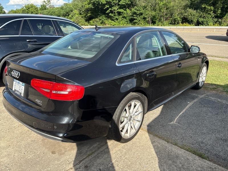 Audi A4 2.0T Sedan quattro Tiptronic 2014