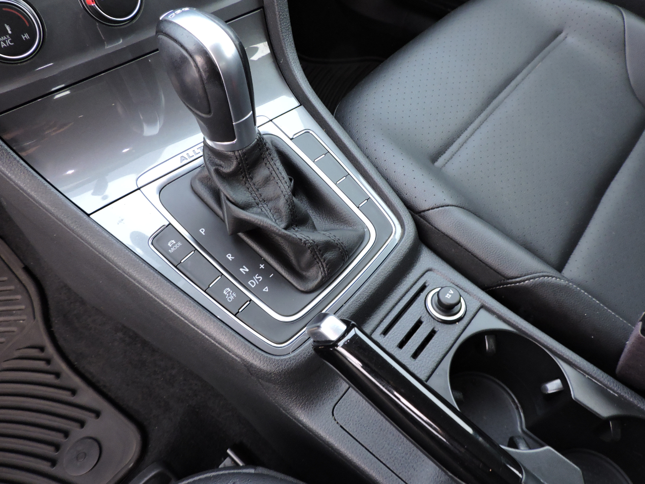 Volkswagen Golf Alltrack 1.8T S DSG 2017