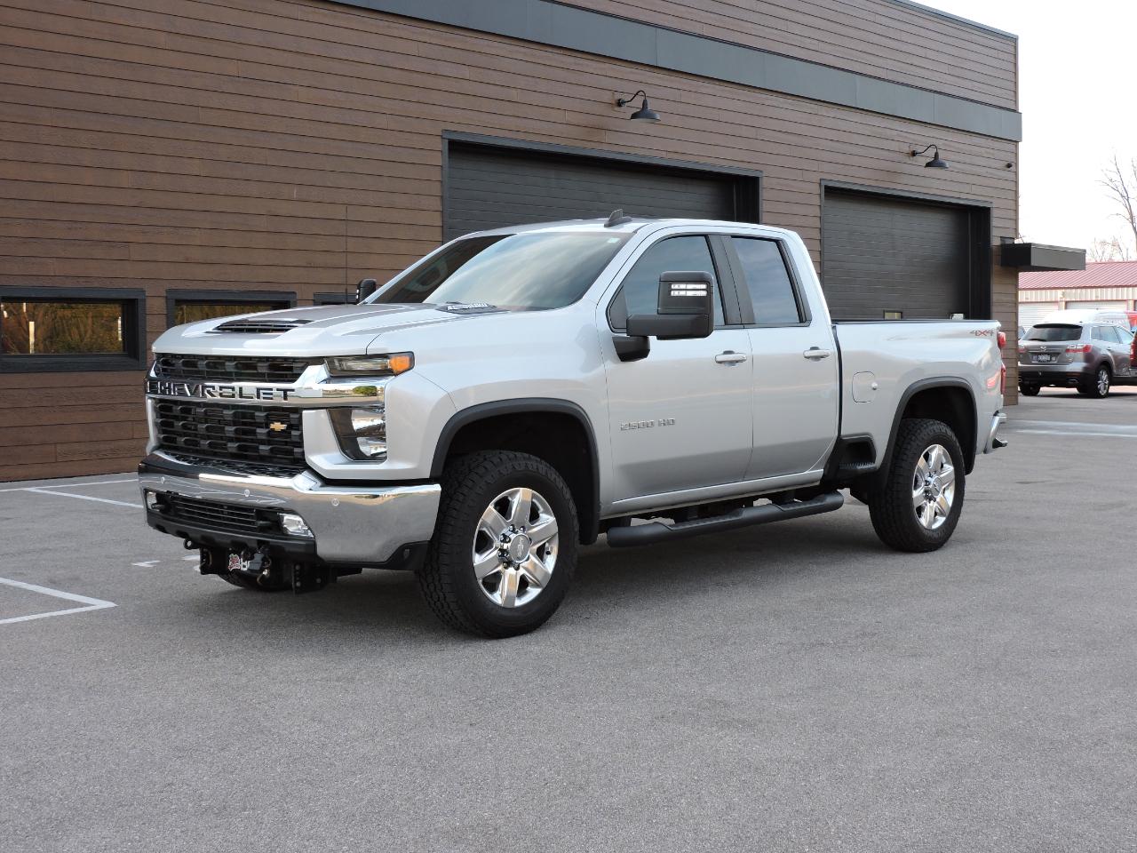 Chevrolet Silverado 2500HD 4WD Double Cab 149" LT 2020