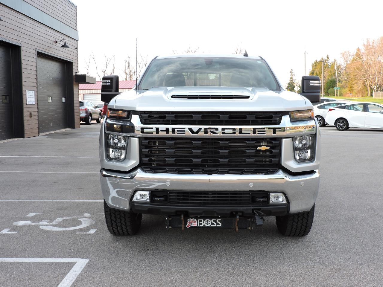 Chevrolet Silverado 2500HD 4WD Double Cab 149" LT 2020