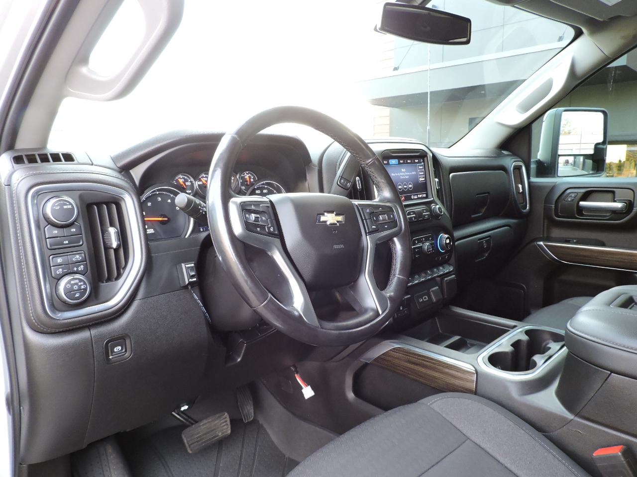 Chevrolet Silverado 2500HD 4WD Double Cab 149" LT 2020