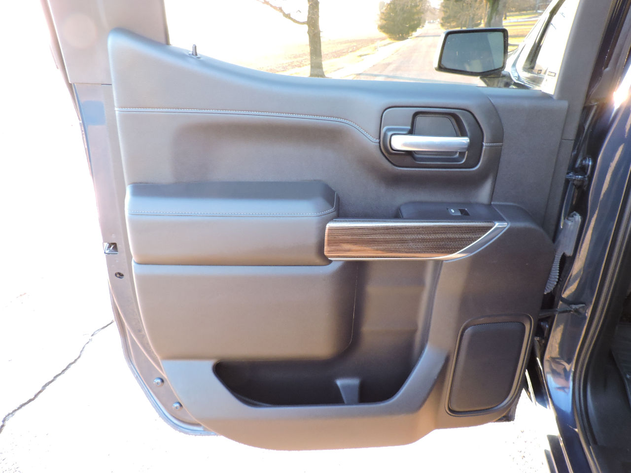 Chevrolet Silverado 1500 4WD Crew Cab 147" LT Trail Boss 2021