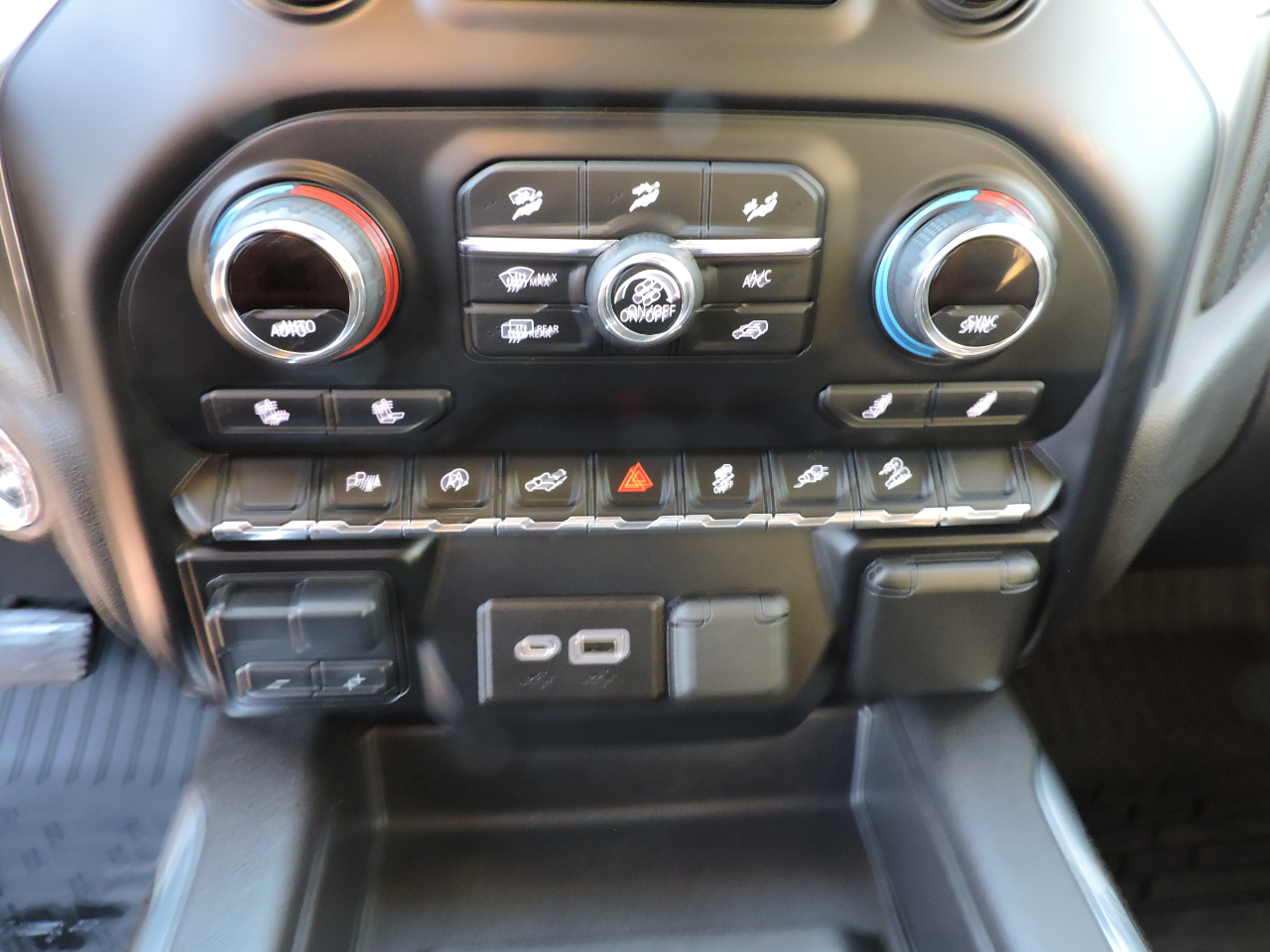 Chevrolet Silverado 1500 4WD Crew Cab 147" LT Trail Boss 2021