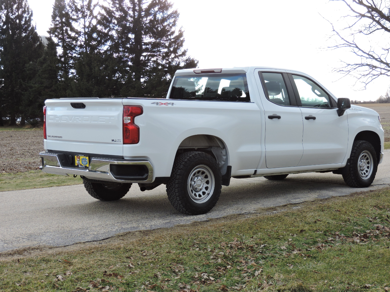 Chevrolet Silverado 1500 4WD Double Cab 147" Work Truck 2023
