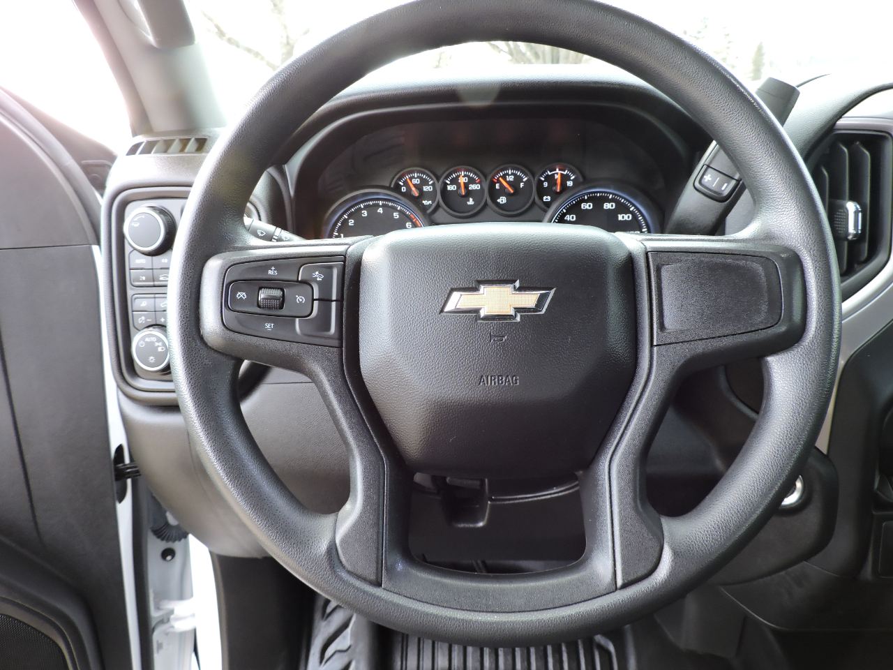 Chevrolet Silverado 1500 4WD Double Cab 147" Work Truck 2023