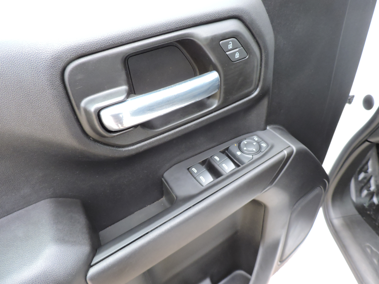 Chevrolet Silverado 1500 4WD Double Cab 147" Work Truck 2023