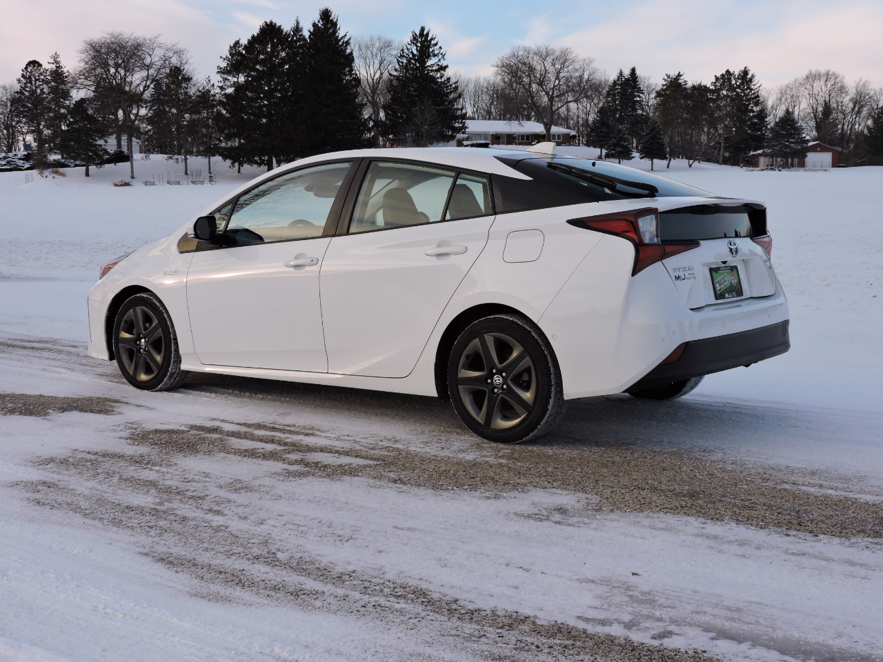 Toyota Prius XLE (Natl) 2021