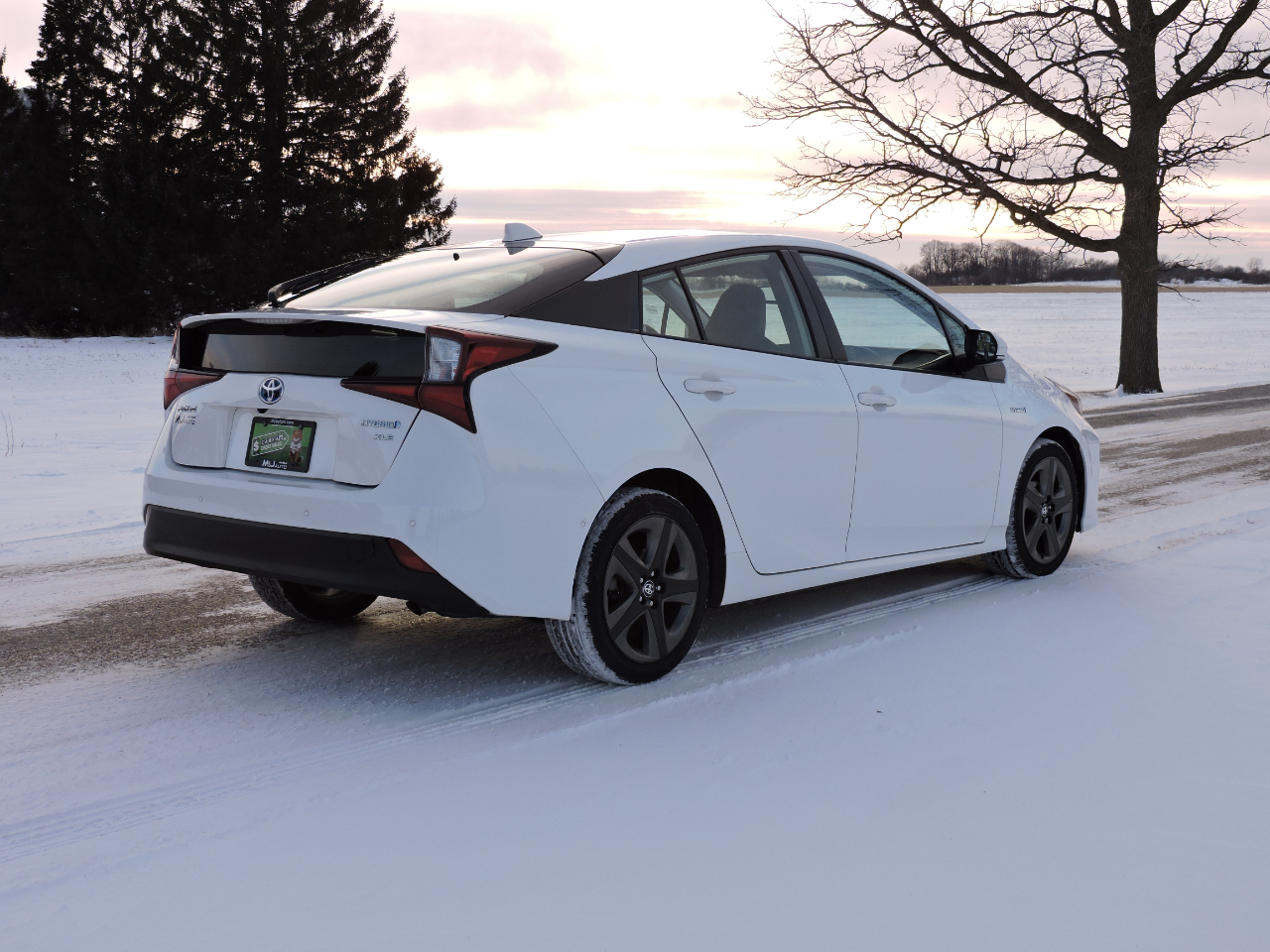 Toyota Prius XLE (Natl) 2021