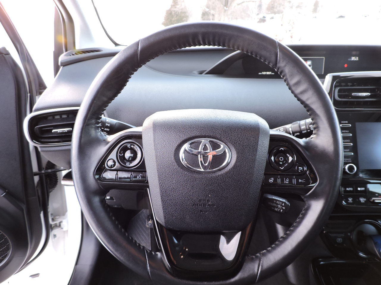 Toyota Prius XLE (Natl) 2021