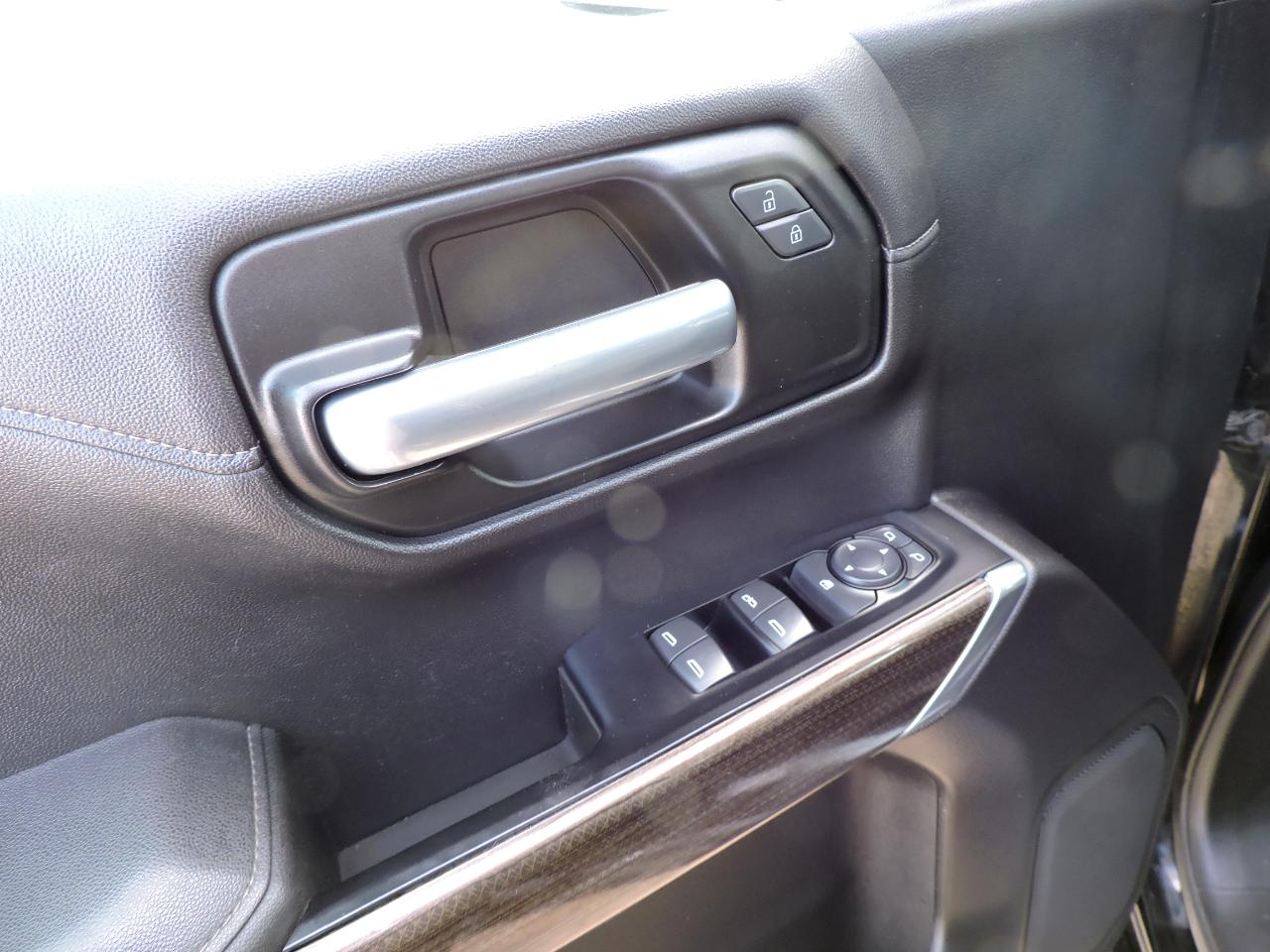 Chevrolet Silverado 1500 4WD Crew Cab 147" LT Trail Boss 2019