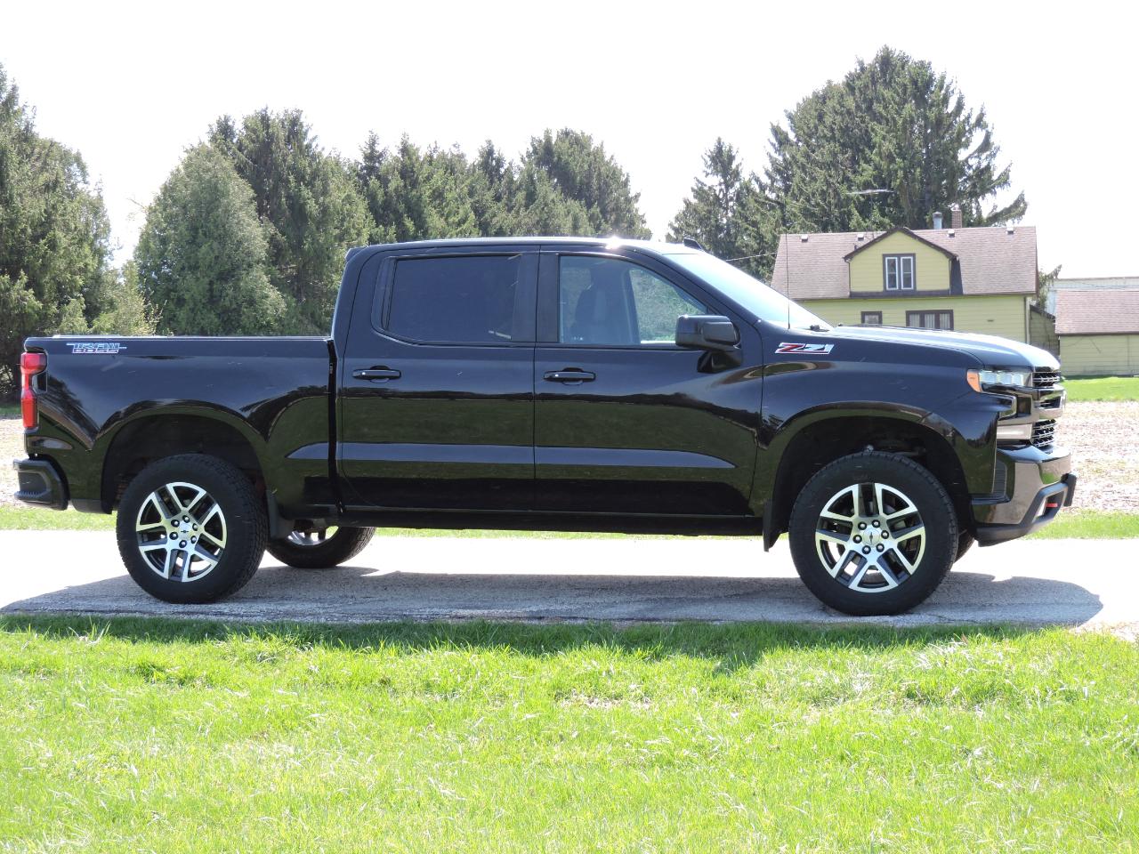 Chevrolet Silverado 1500 4WD Crew Cab 147" LT Trail Boss 2019
