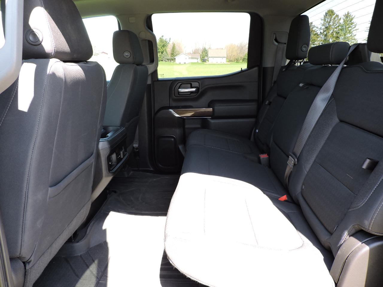 Chevrolet Silverado 1500 4WD Crew Cab 147" LT Trail Boss 2019