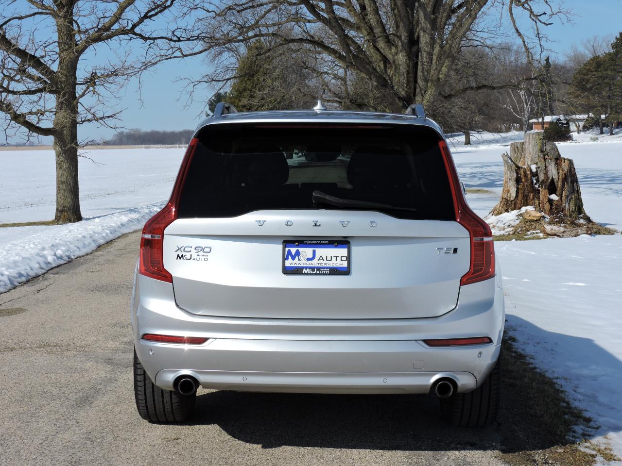 Volvo XC90 T5 AWD 7-Passenger Momentum 2018