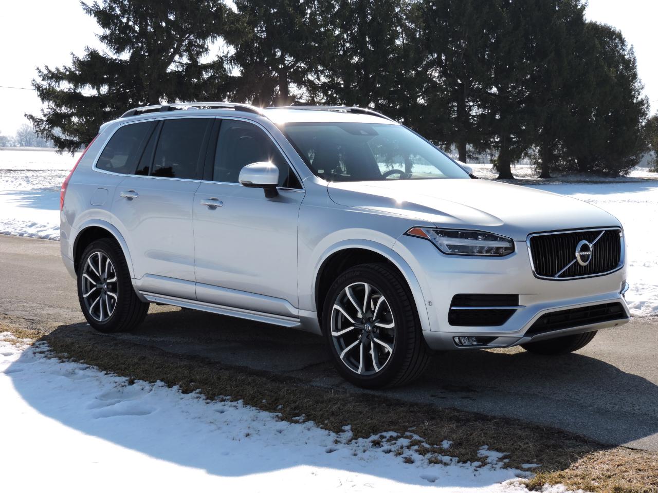 Volvo XC90 T5 AWD 7-Passenger Momentum 2018