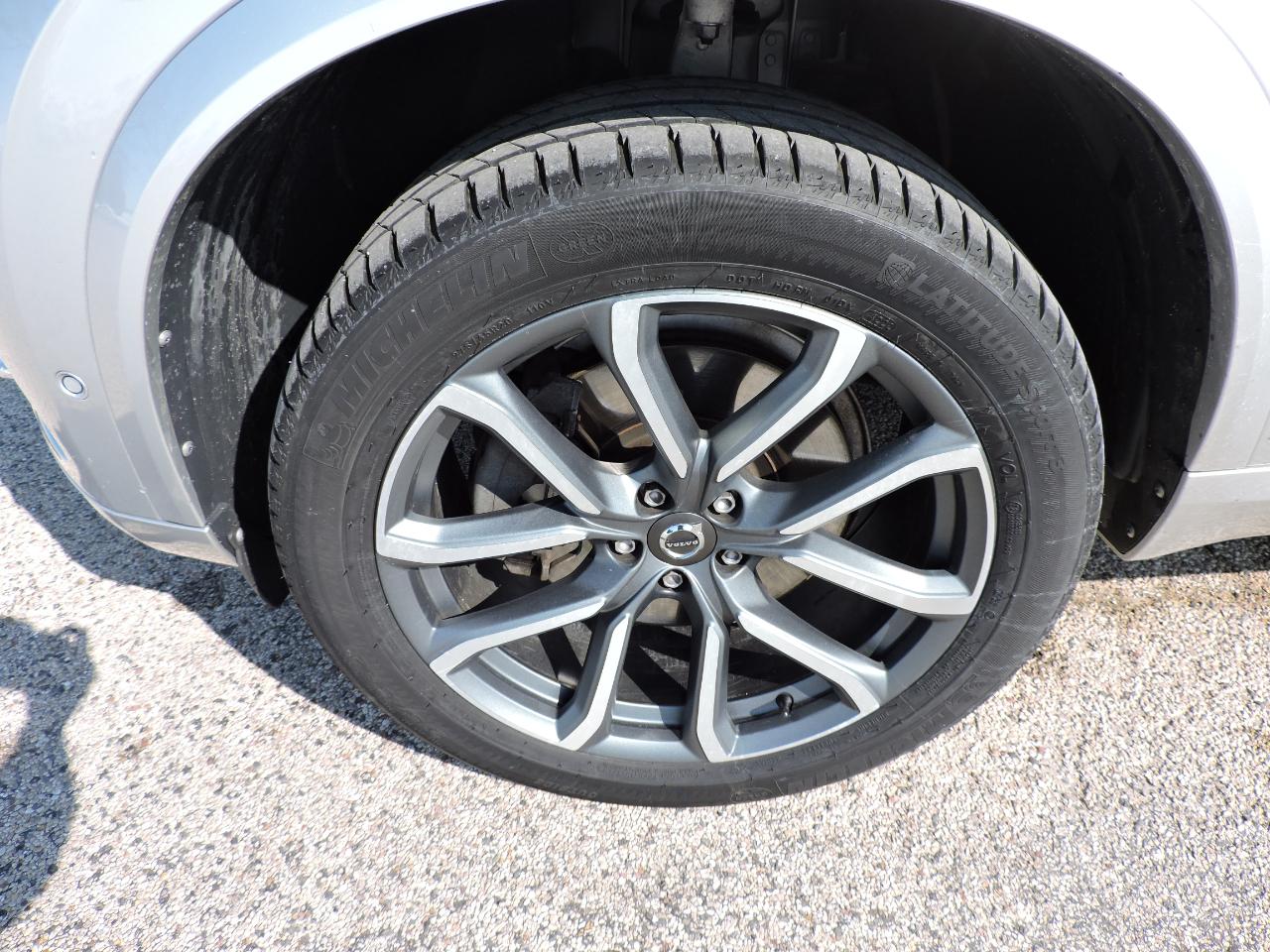 Volvo XC90 T5 AWD 7-Passenger Momentum 2018