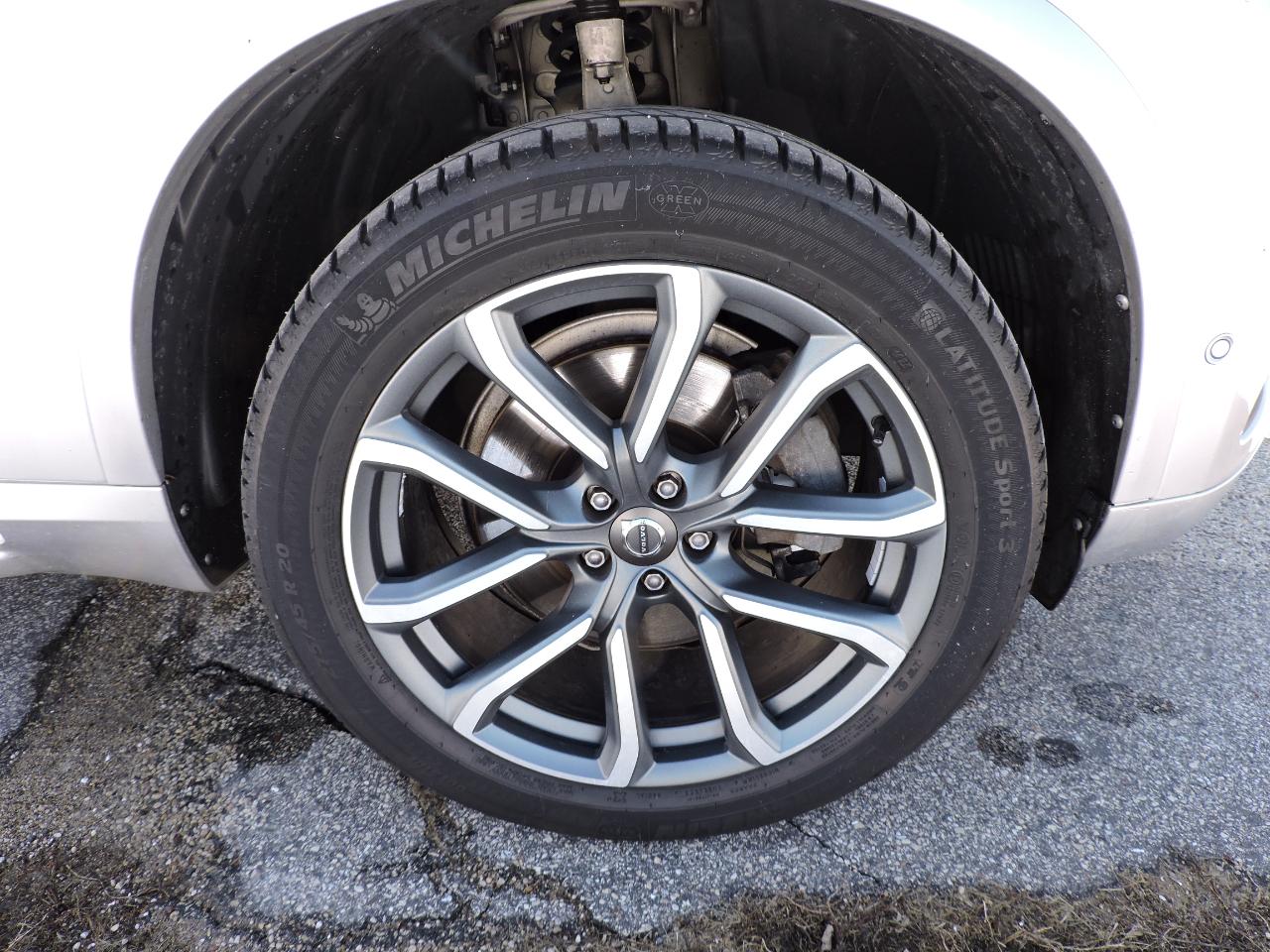 Volvo XC90 T5 AWD 7-Passenger Momentum 2018