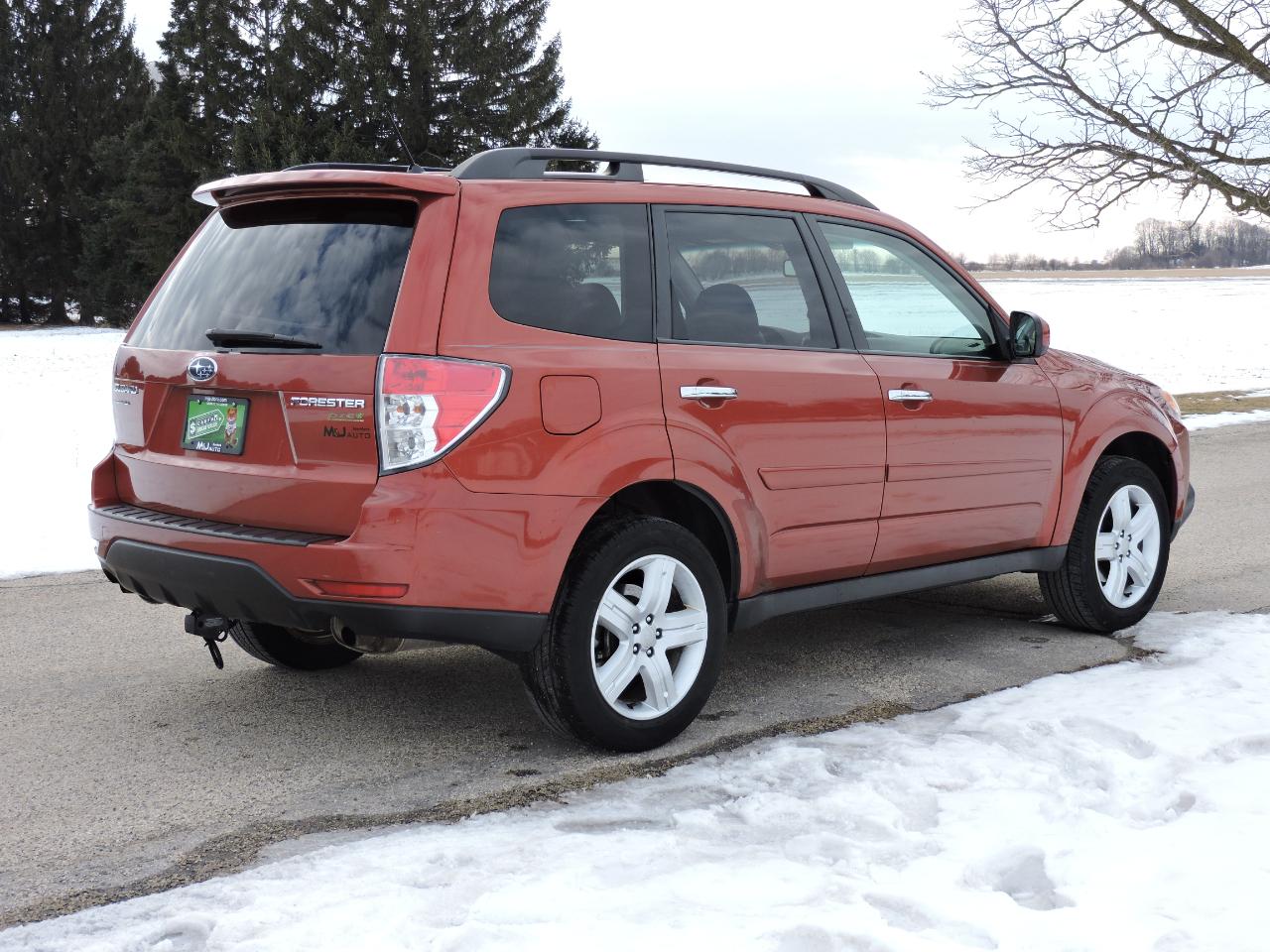 Subaru Forester 4dr Man 2.5X Premium w/All-Weather Pkg 2010