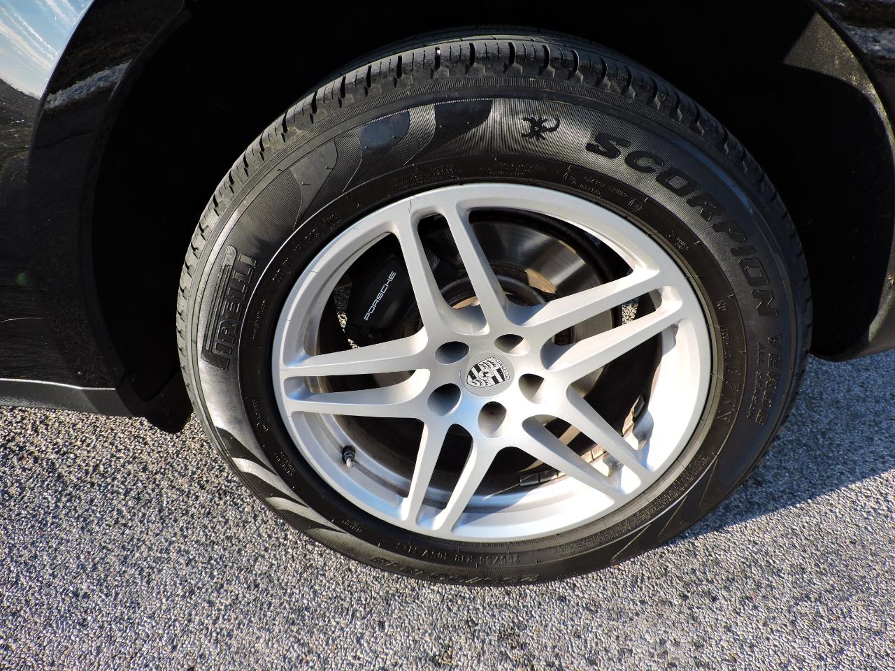 Porsche Macan AWD 2018