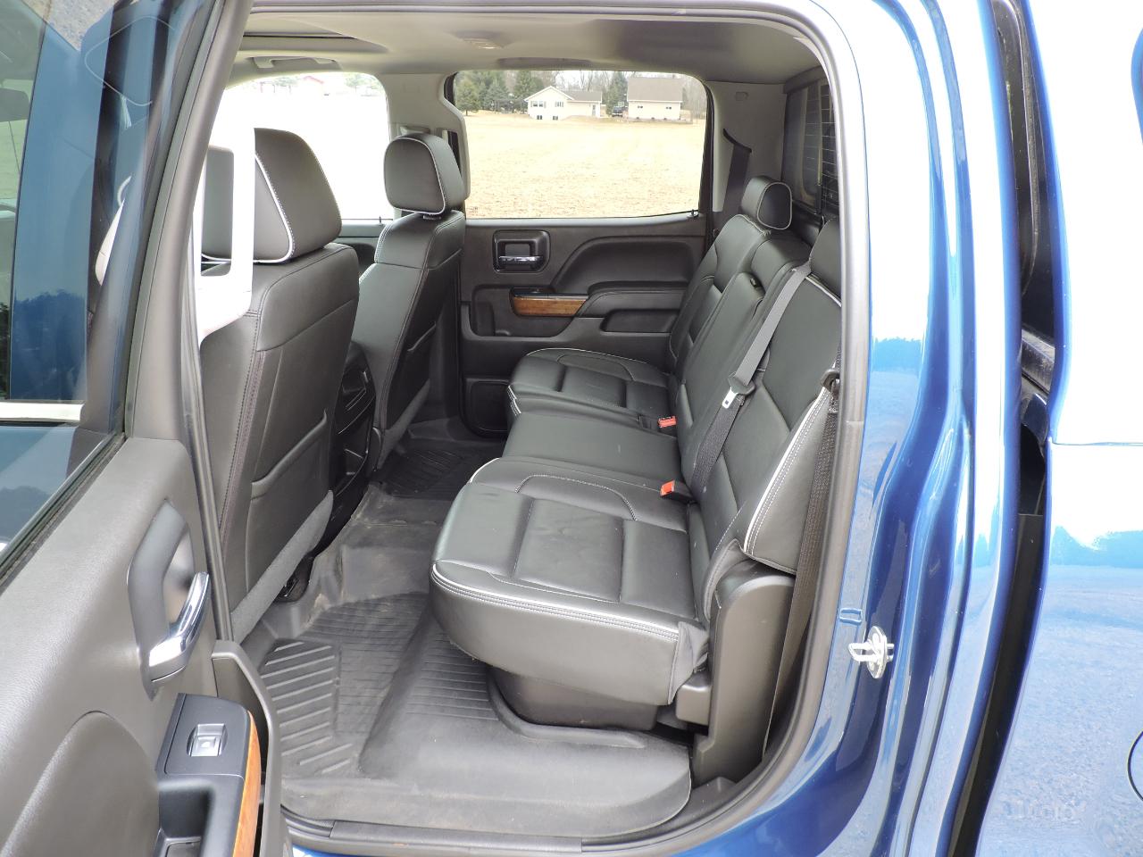 Chevrolet Silverado 1500 4WD Crew Cab 143.5" High Country 2018