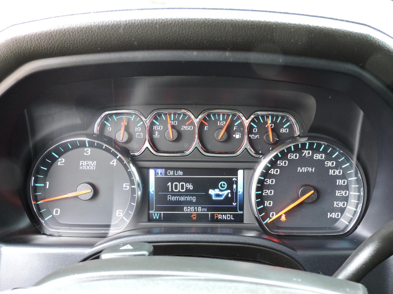 Chevrolet Silverado 1500 4WD Crew Cab 143.5" High Country 2018