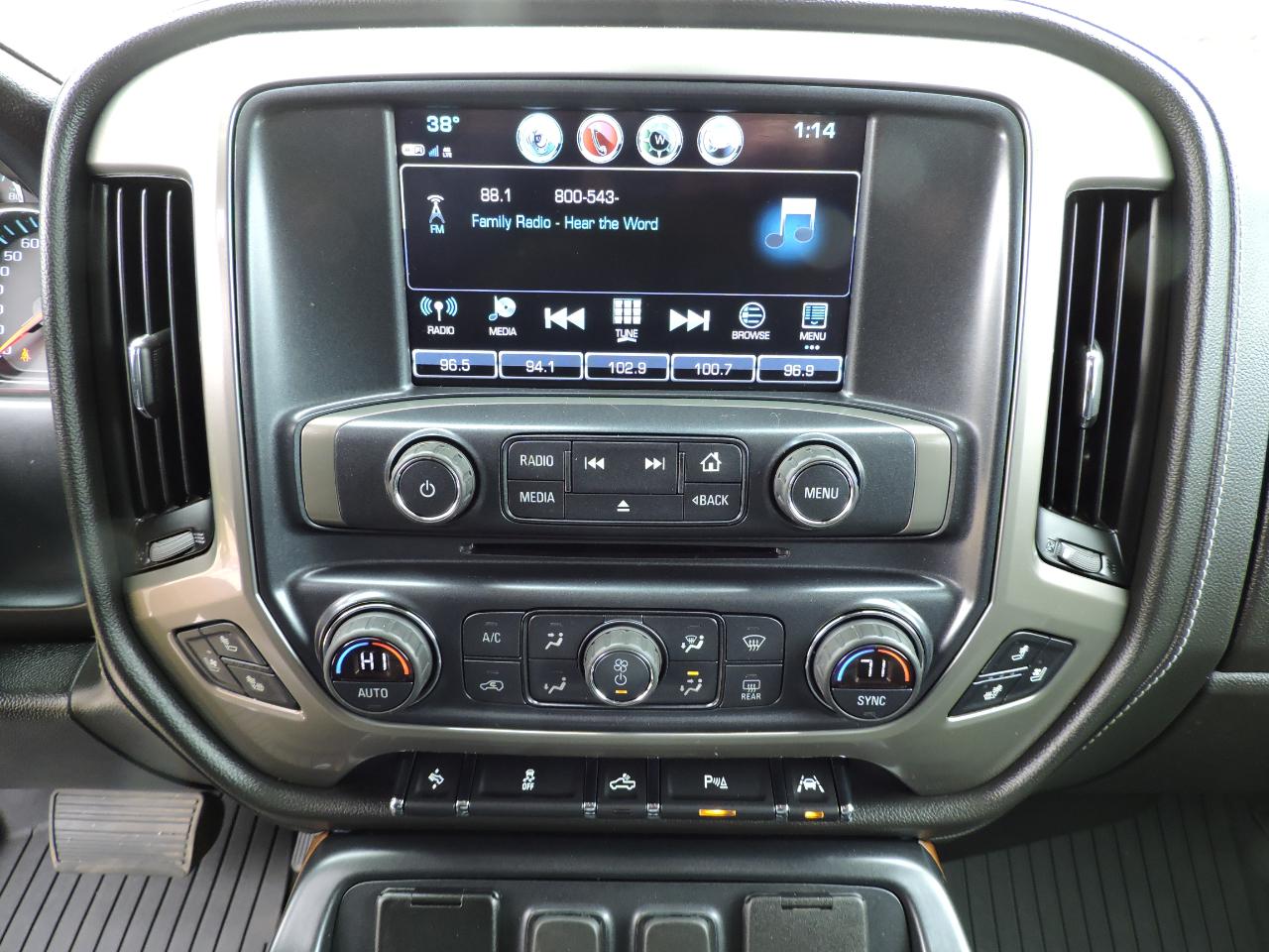 Chevrolet Silverado 1500 4WD Crew Cab 143.5" High Country 2018