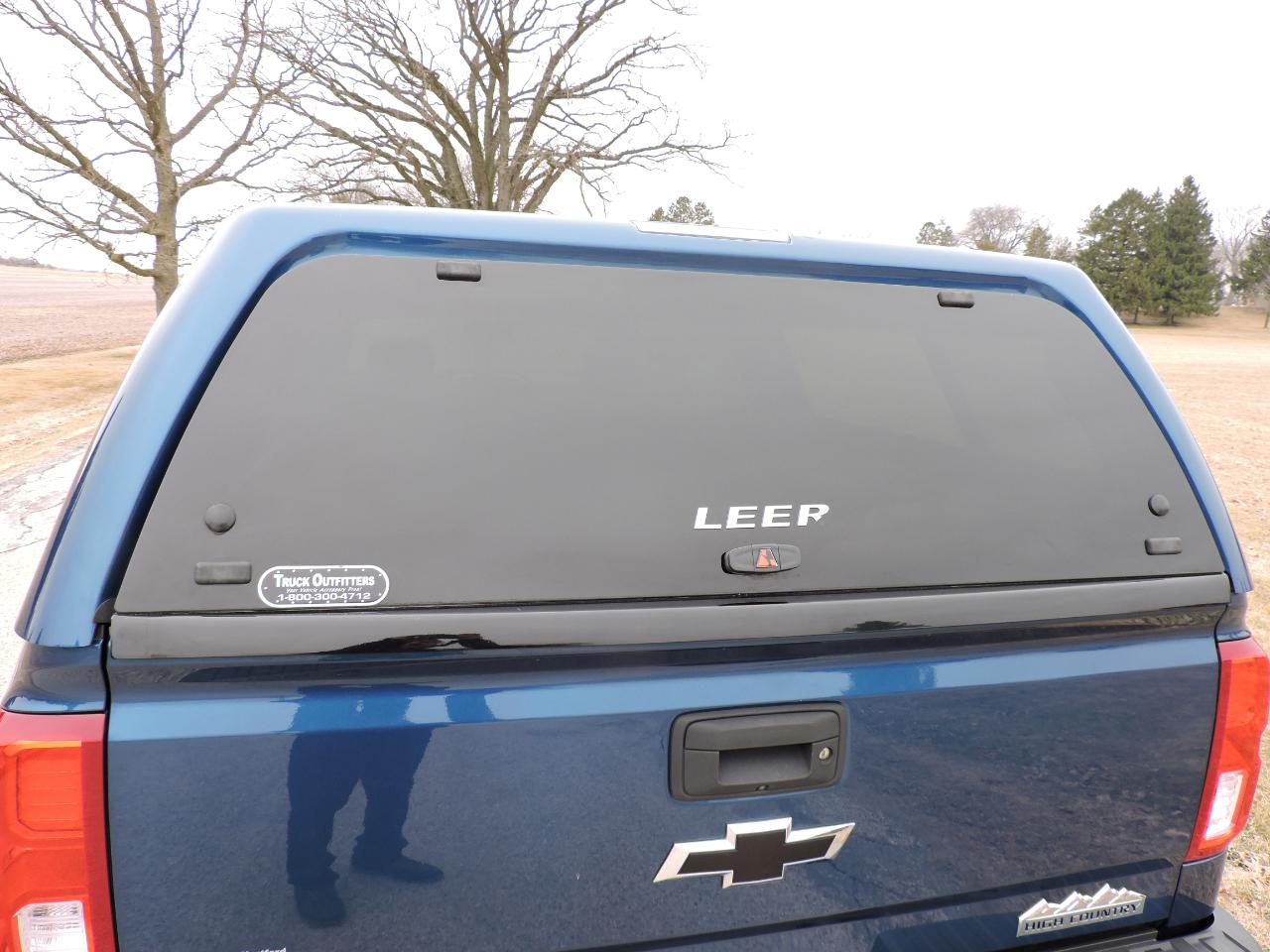 Chevrolet Silverado 1500 4WD Crew Cab 143.5" High Country 2018