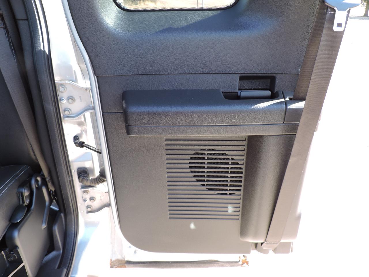 Ford Super Duty F-250 SRW 4WD SuperCab 142" Lariat 2012