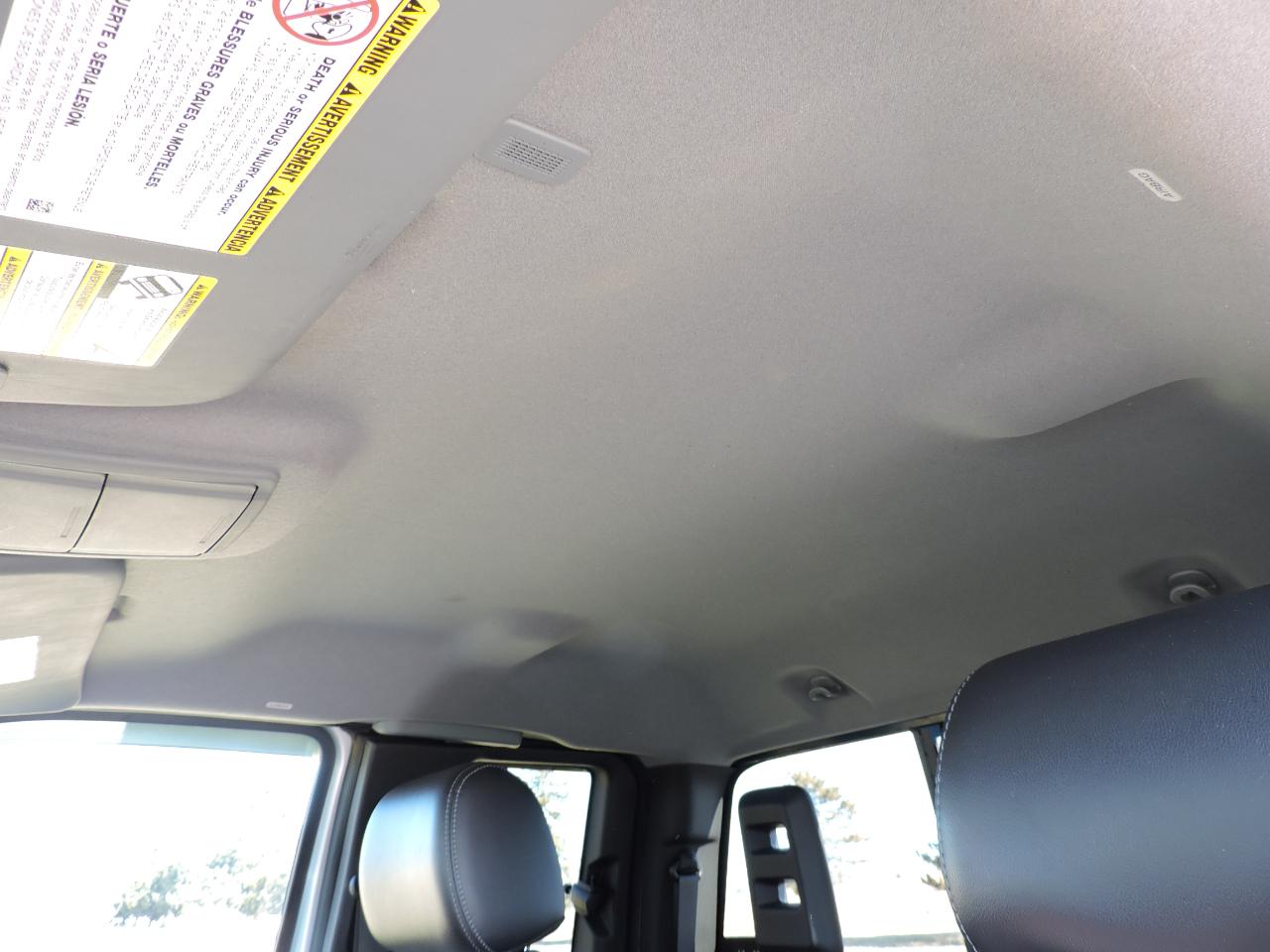 Ford Super Duty F-250 SRW 4WD SuperCab 142" Lariat 2012