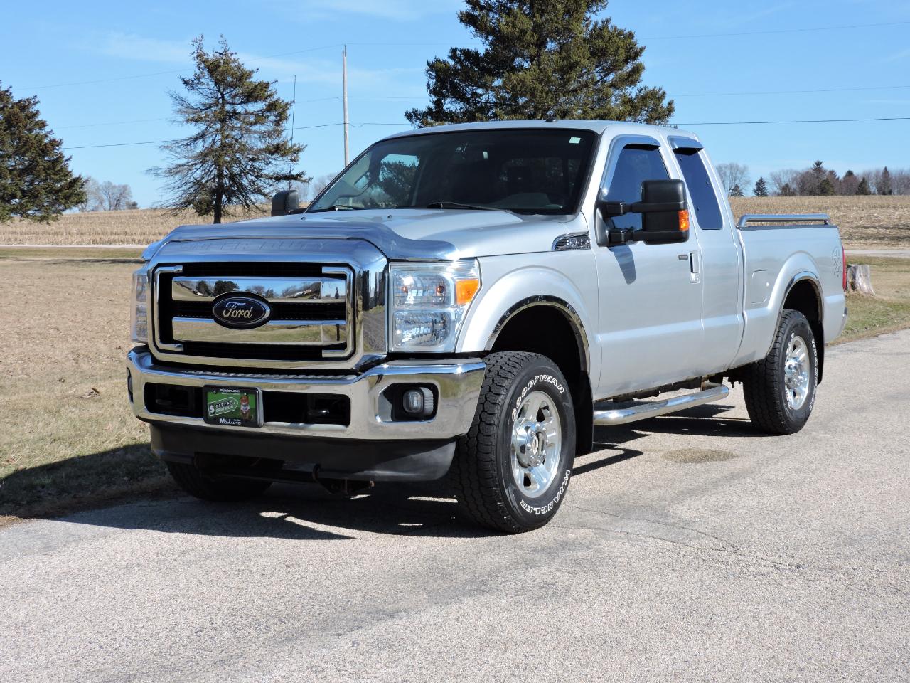 Ford Super Duty F-250 SRW 4WD SuperCab 142" Lariat 2012
