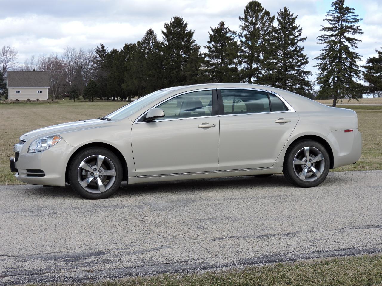 Chevrolet Malibu 4dr Sdn LT w/1LT 2011