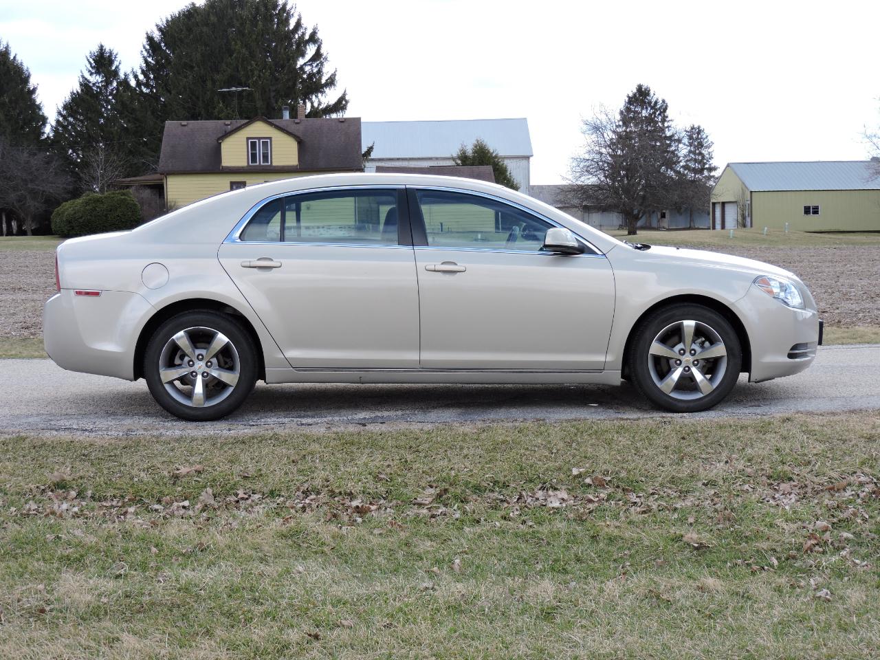 Chevrolet Malibu 4dr Sdn LT w/1LT 2011