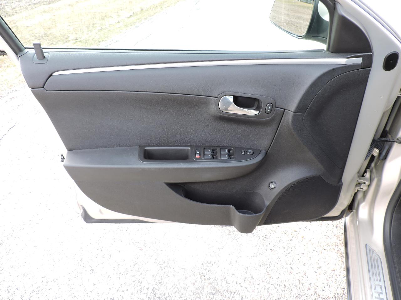 Chevrolet Malibu 4dr Sdn LT w/1LT 2011