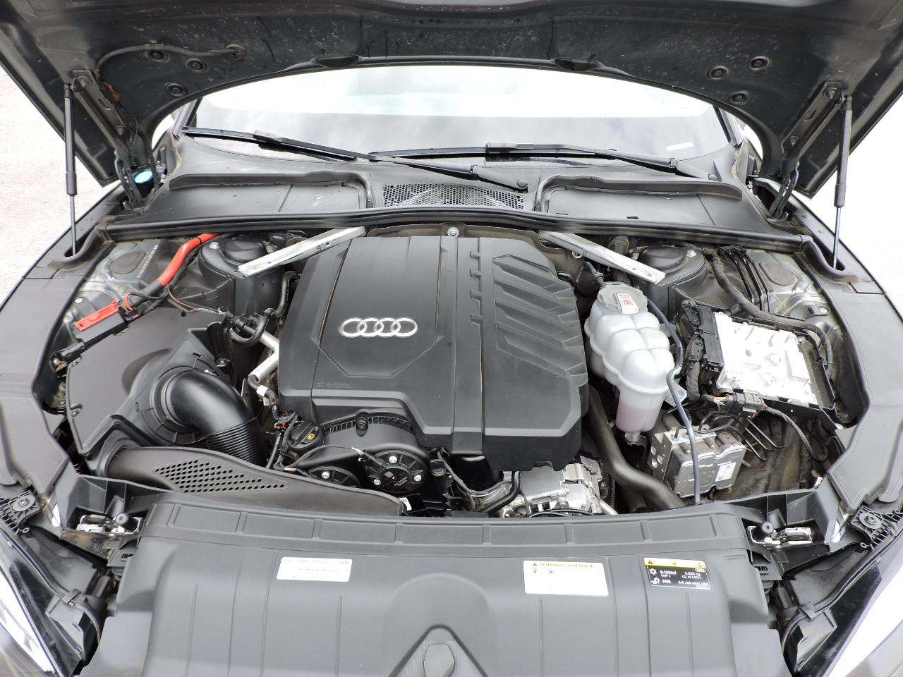 Audi A5 Sportback S line Premium 45 TFSI quattro 2025