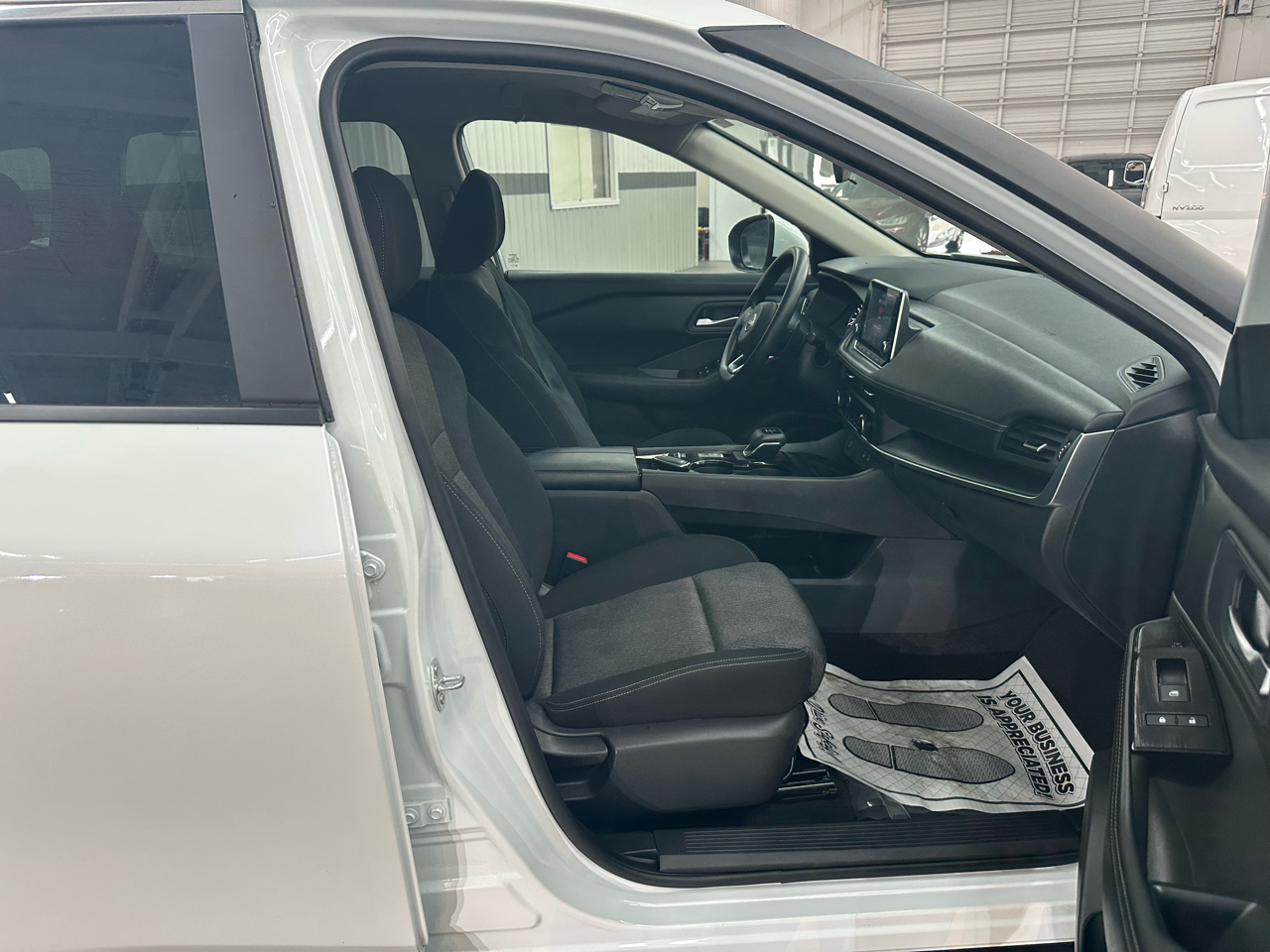 Nissan Rogue SV 2024 Nissan Rogue SV 2024